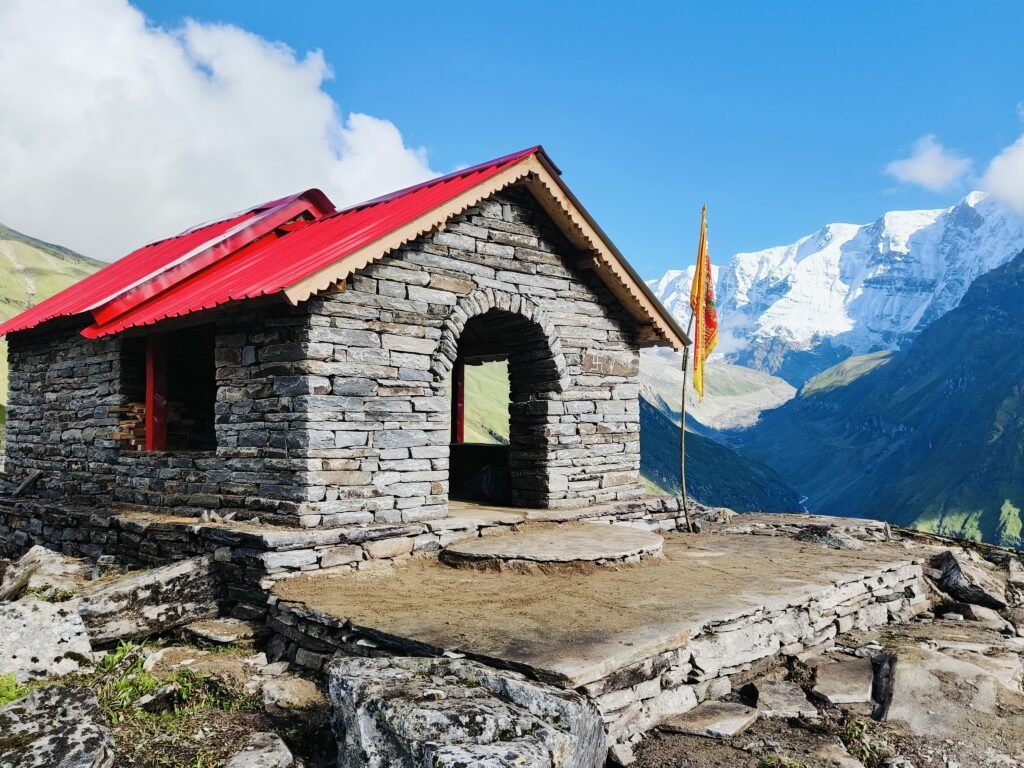 Uttarakhand: Self-Proclaimed Baba Illegally Builds Temple Near Sundardunga Glacier