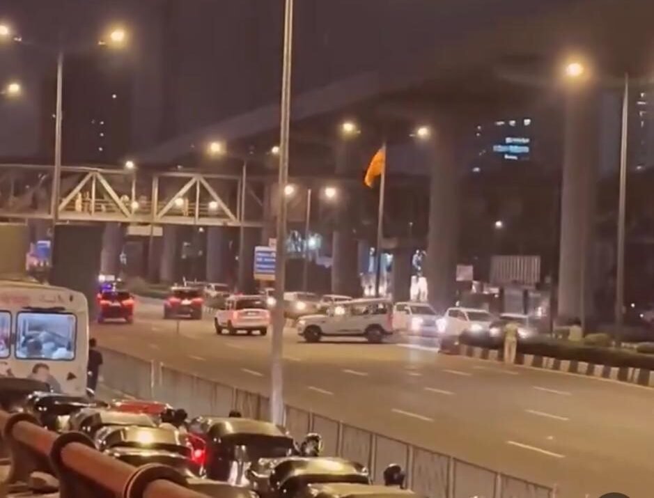 टोल टैक्स: वाहन मालिकों को नकद में दोगुना टोल शुल्क देना होगा, केंद्र सरकार ने कहा टोल टैक्स: वाहन मालिकों को नकद में दोगुना टोल शुल्क देना होगा, केंद्र सरकार ने कहा