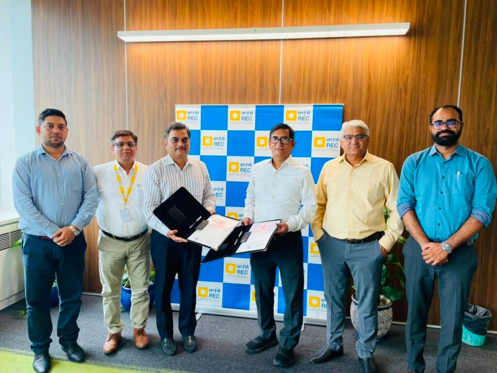 आरईसी लिमिटेड ने असम में 100 स्मार्ट क्लासरूम बनाने के लिए सीएसआर के तहत 4.22 करोड़ रुपये दिए