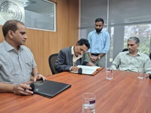 NexPV Energy Systems के साथ MoU; Invariance Automation और Technopark, आईआईटी कानपुर के सहयोग से अगली पीढ़ी की सौर तकनीक के परीक्षण के लिए देश में ही सुविधा विकसित की जाएगी