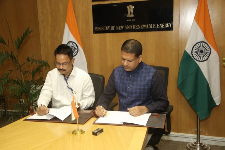 Santosh Kumar Sarangi, Secretary, MNRE and Dr. Bijay Kumar Mohanty, Chairman & Managing Director, IREDA